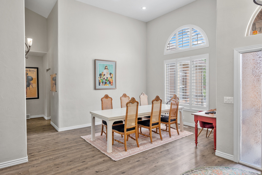 483 E CRYSTAL SPRING DR Draper, UT 84020