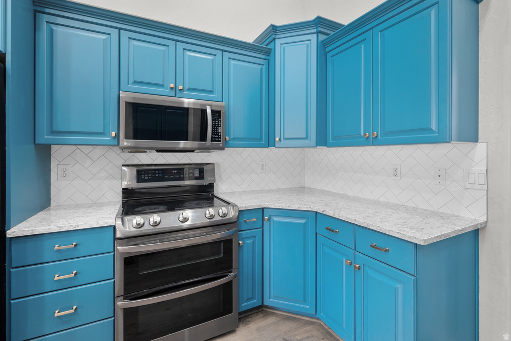 483 E CRYSTAL SPRING DR Draper, UT 84020