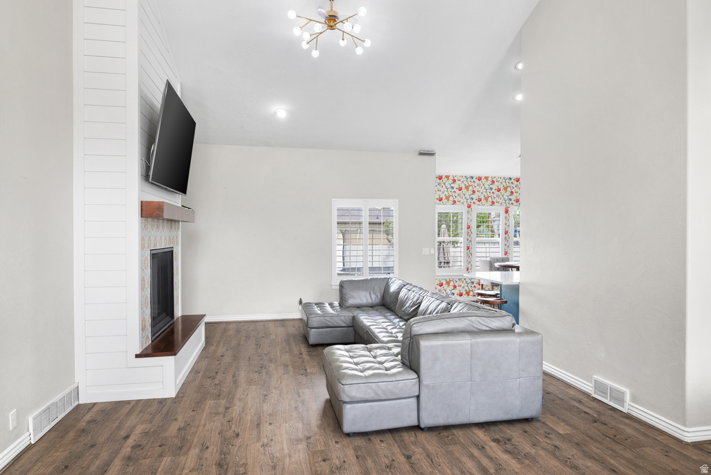 483 E CRYSTAL SPRING DR Draper, UT 84020