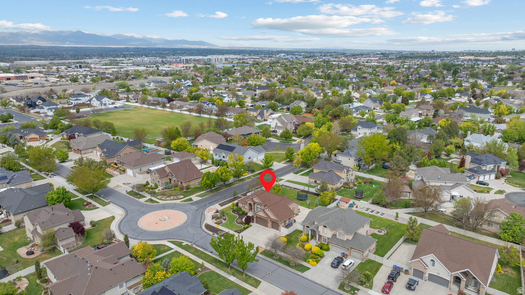 483 E CRYSTAL SPRING DR Draper, UT 84020