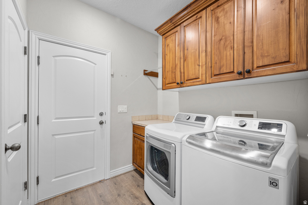 483 E CRYSTAL SPRING DR Draper, UT 84020