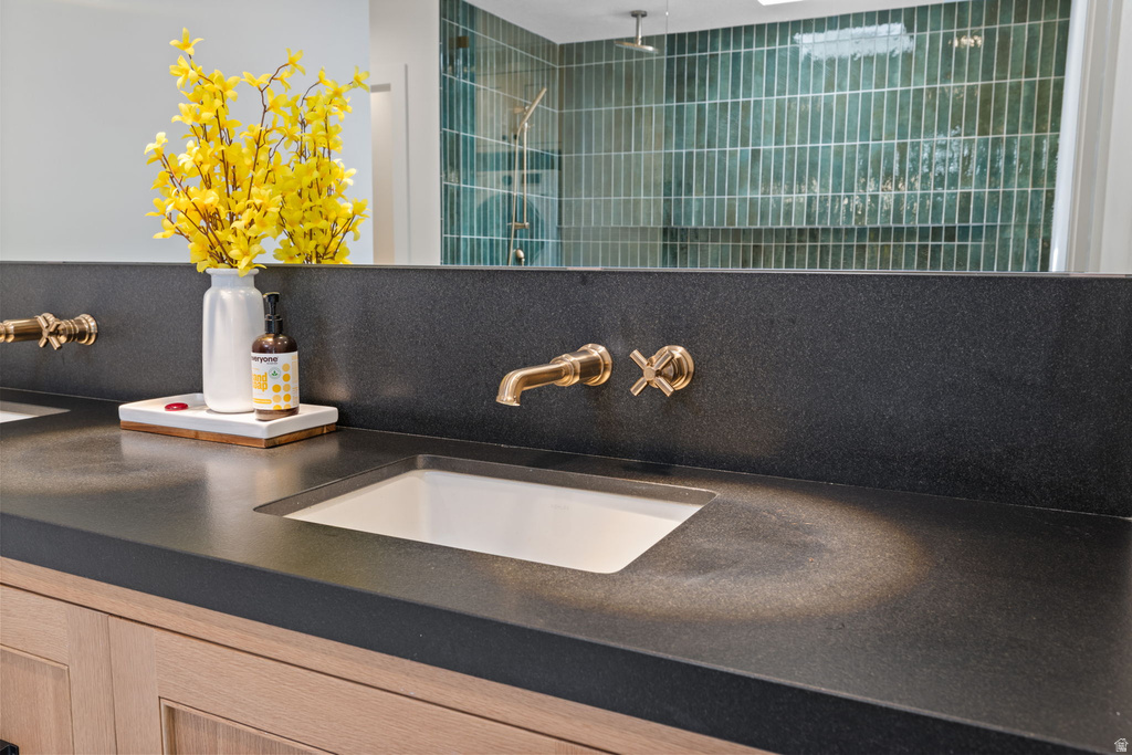 1609 E ARLINGTON DR Salt Lake City, UT 84103