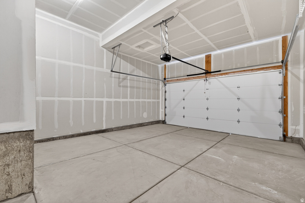 2705 N 2740 W #170 Plain City, UT 84404