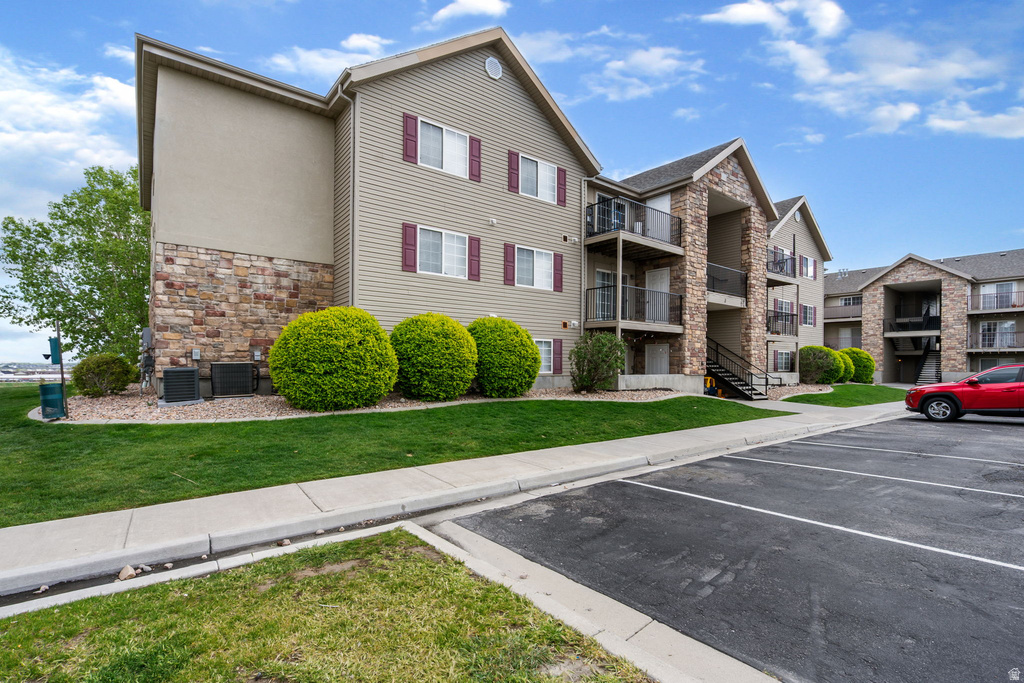 37 W RIDGE RD Saratoga Springs, UT 84045