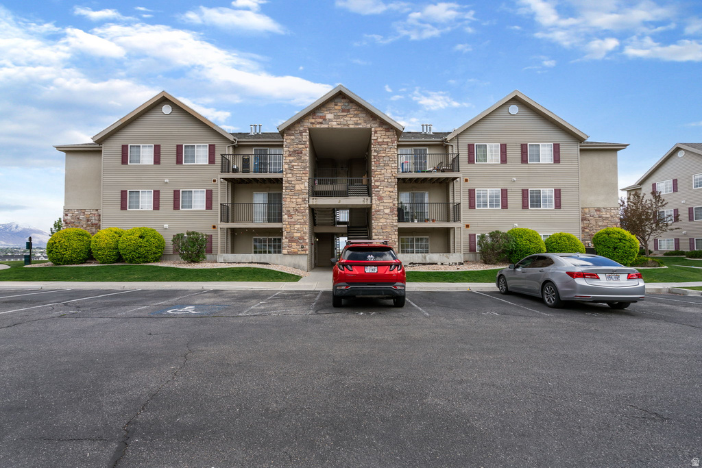 37 W RIDGE RD Saratoga Springs, UT 84045