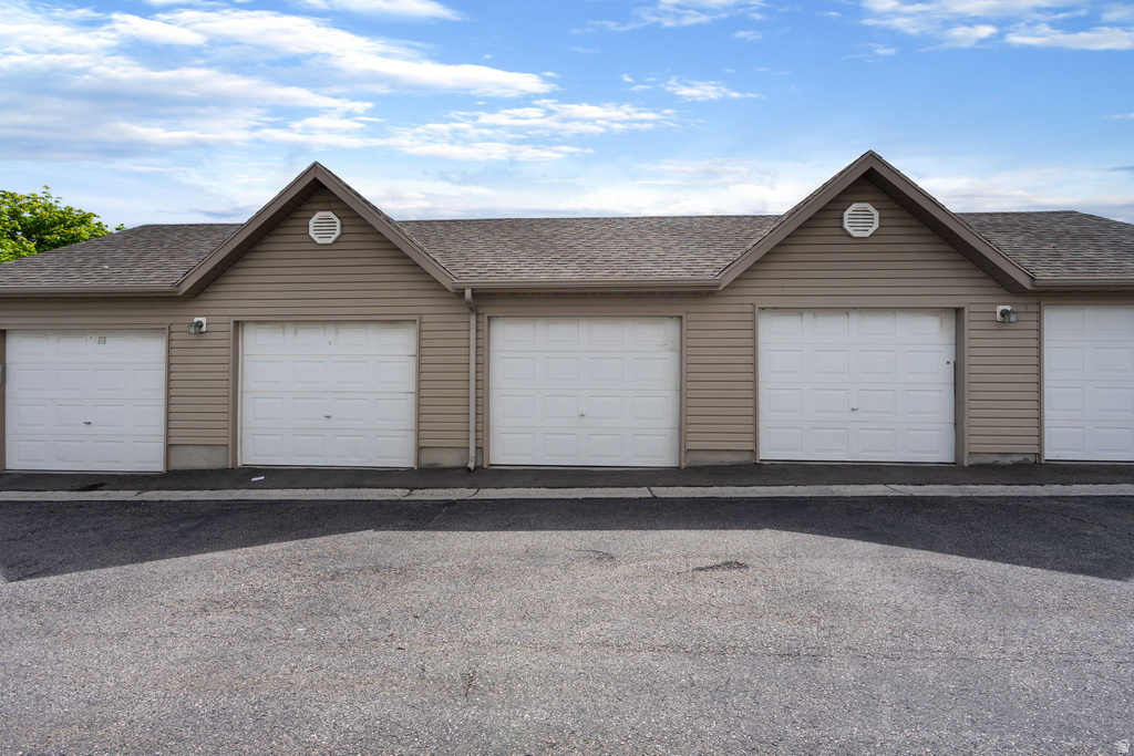 37 W RIDGE RD Saratoga Springs, UT 84045