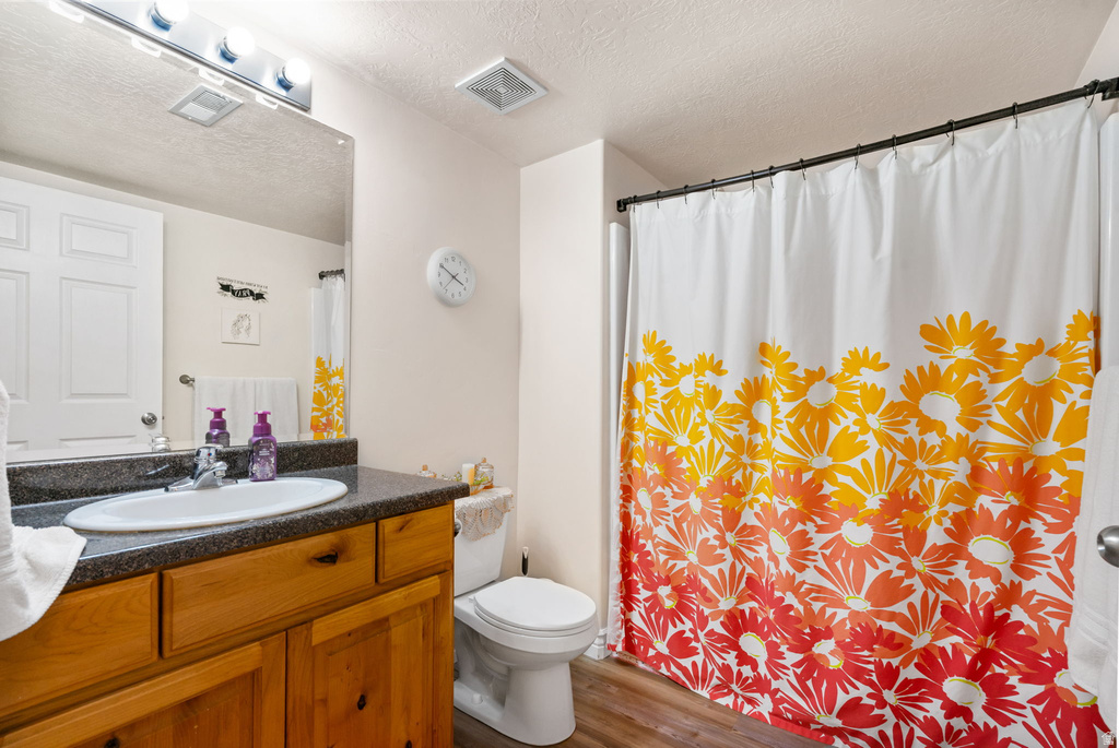 37 W RIDGE RD Saratoga Springs, UT 84045