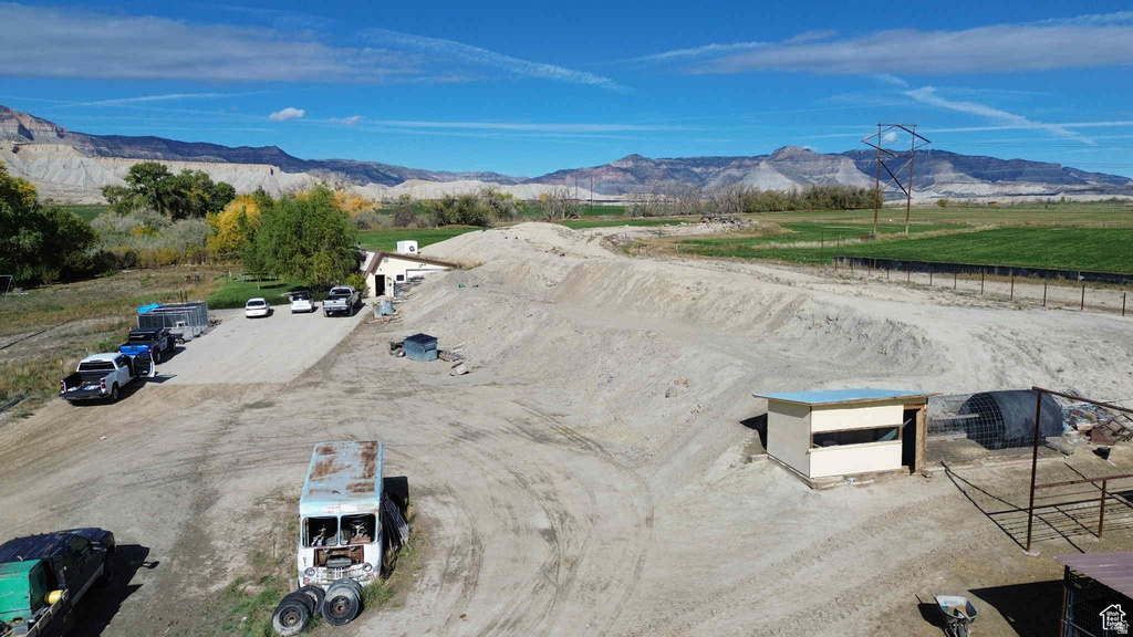 790 W 1000 S Huntington, UT 84528