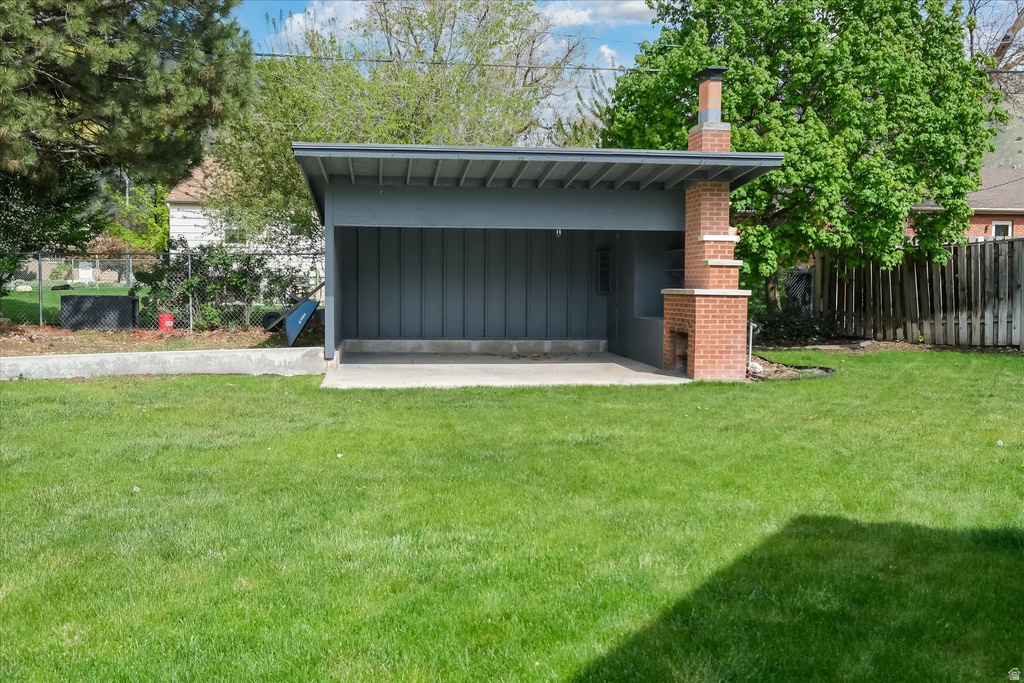 810 HILLCREST AVE Logan, UT 84321