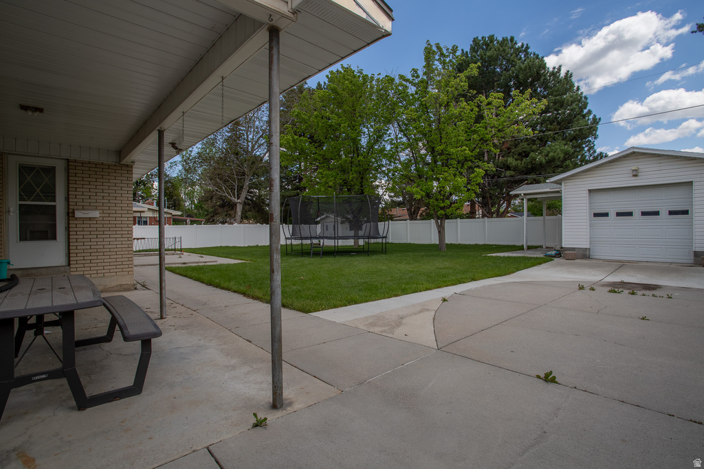 8341 S WOOD ST Midvale, UT 84047