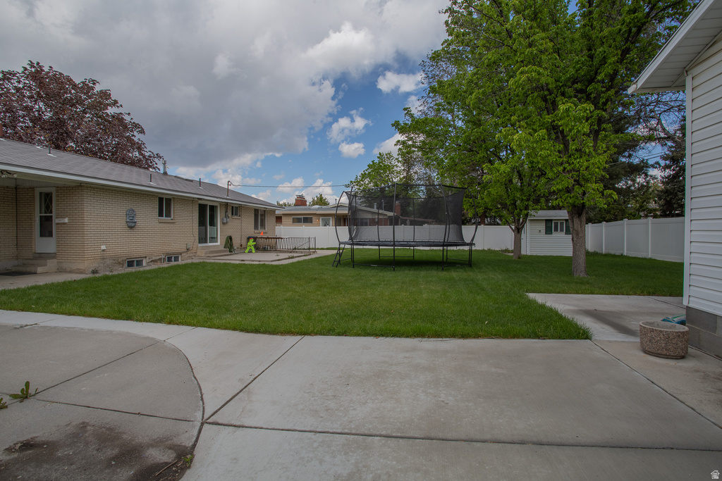 8341 S WOOD ST Midvale, UT 84047