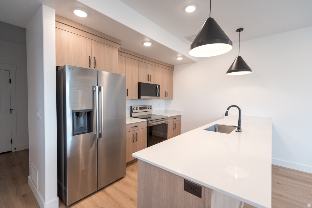 859 W ALTURA VISTA LN Logan, UT 84321