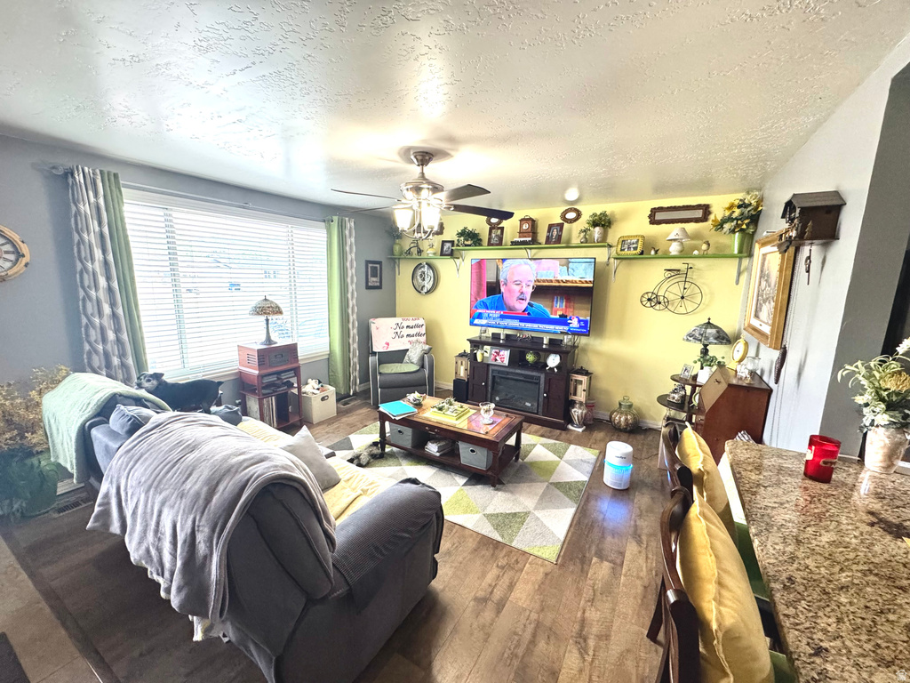 1150 E SEGO LILY DR Sandy, UT 84094