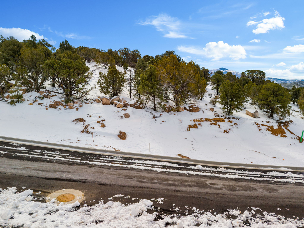 3219 W MOON CREST DR Cedar City, UT 84720