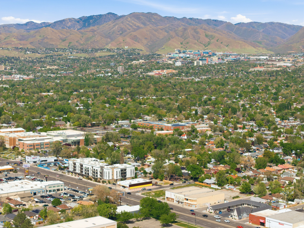 31 W HARTWELL AVE Salt Lake City, UT 84115