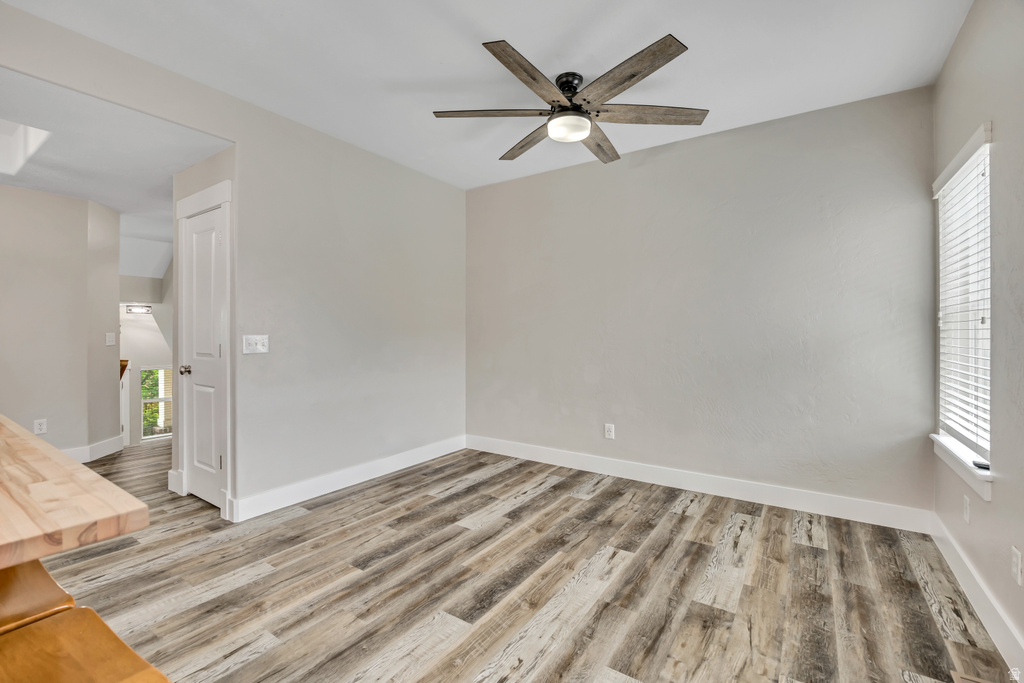 1099 E EAST GARDEN BEND PL Sandy, UT 84094