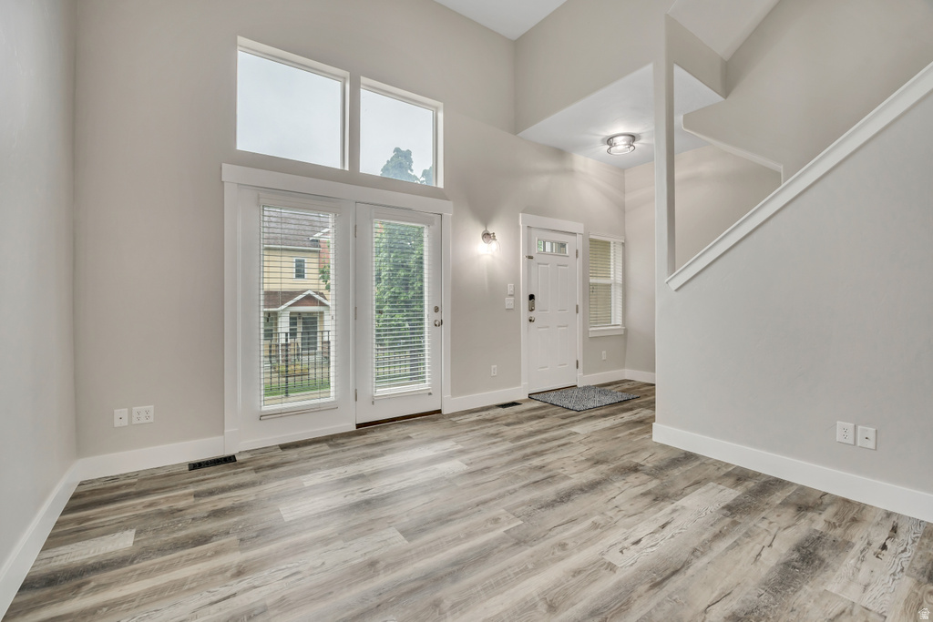 1099 E EAST GARDEN BEND PL Sandy, UT 84094