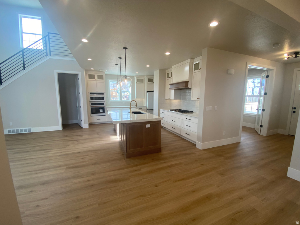7148 W LAKE AVE South Jordan, UT 84009