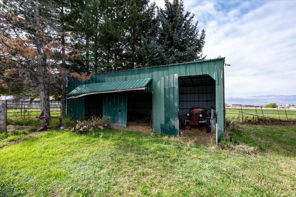 146 S COLEMAN ST Tooele, UT 84074