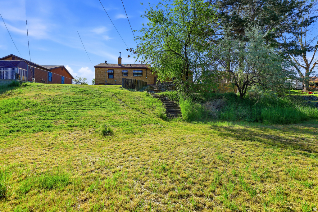 3975 S 2225 W Roy, UT 84067