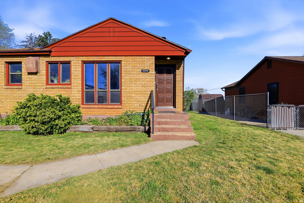 3975 S 2225 W Roy, UT 84067