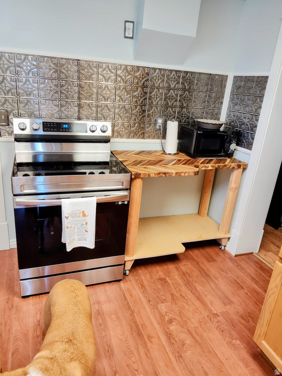 5264 W 5500 S Hooper, UT 84315