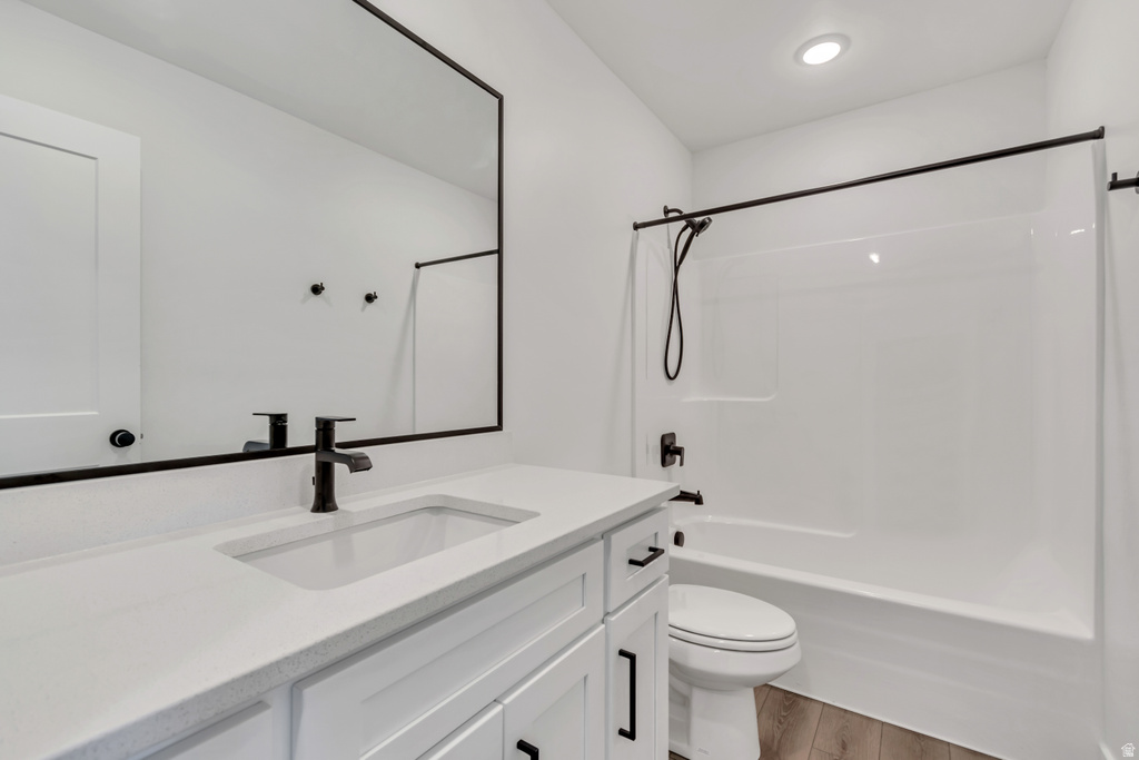 663 E RYEGRASS DR #303 Eagle Mountain, UT 84005