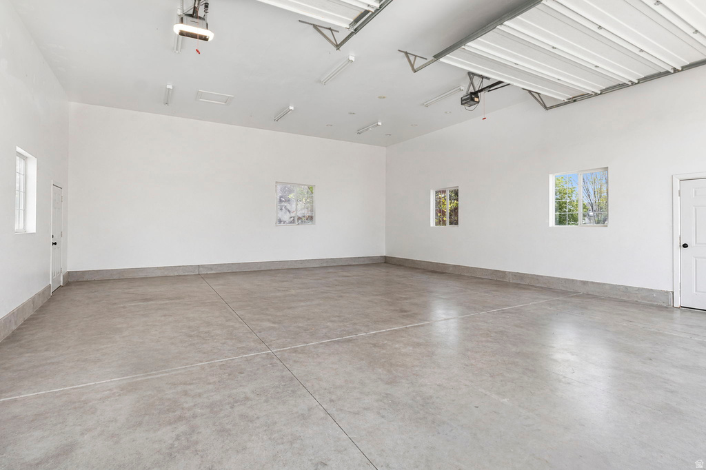 1913 N GLENDON CIR Pleasant Grove, UT 84062