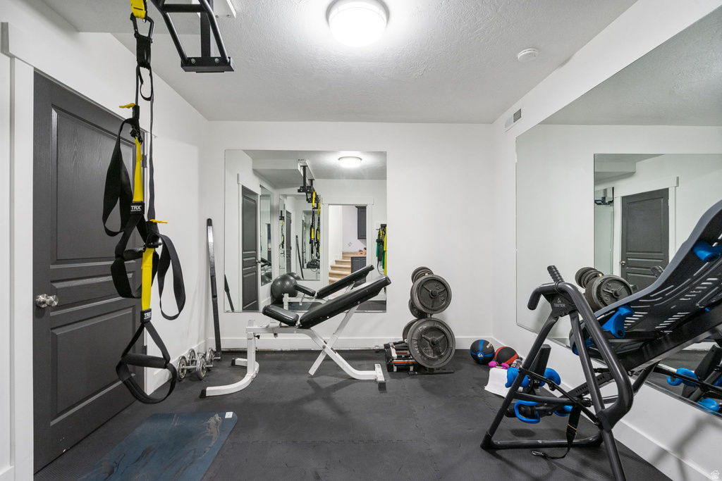 1913 N GLENDON CIR Pleasant Grove, UT 84062