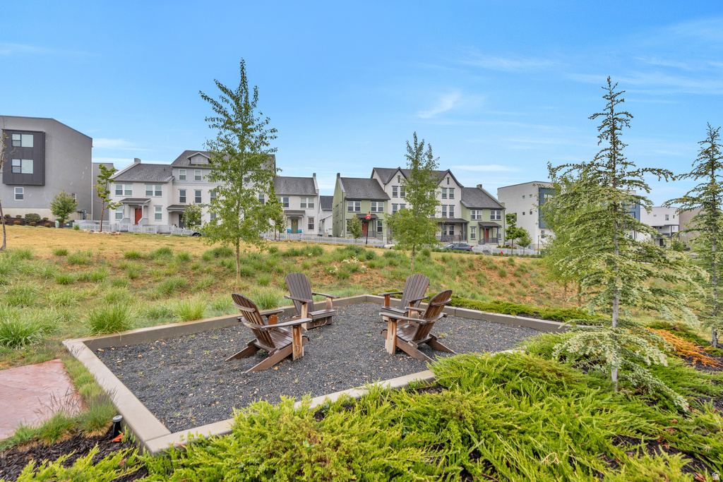 6221 W SOUTH JORDAN PKWY South Jordan, UT 84009