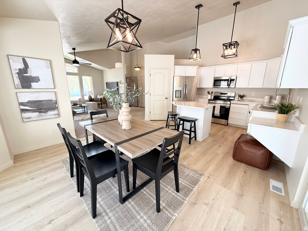 5754 S CREST FLOWER WAY Kearns, UT 84118