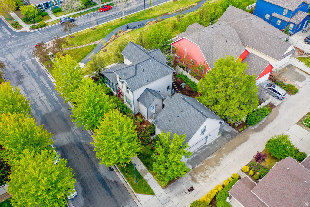 4212 W LAKE BRIDGE DR South Jordan, UT 84095