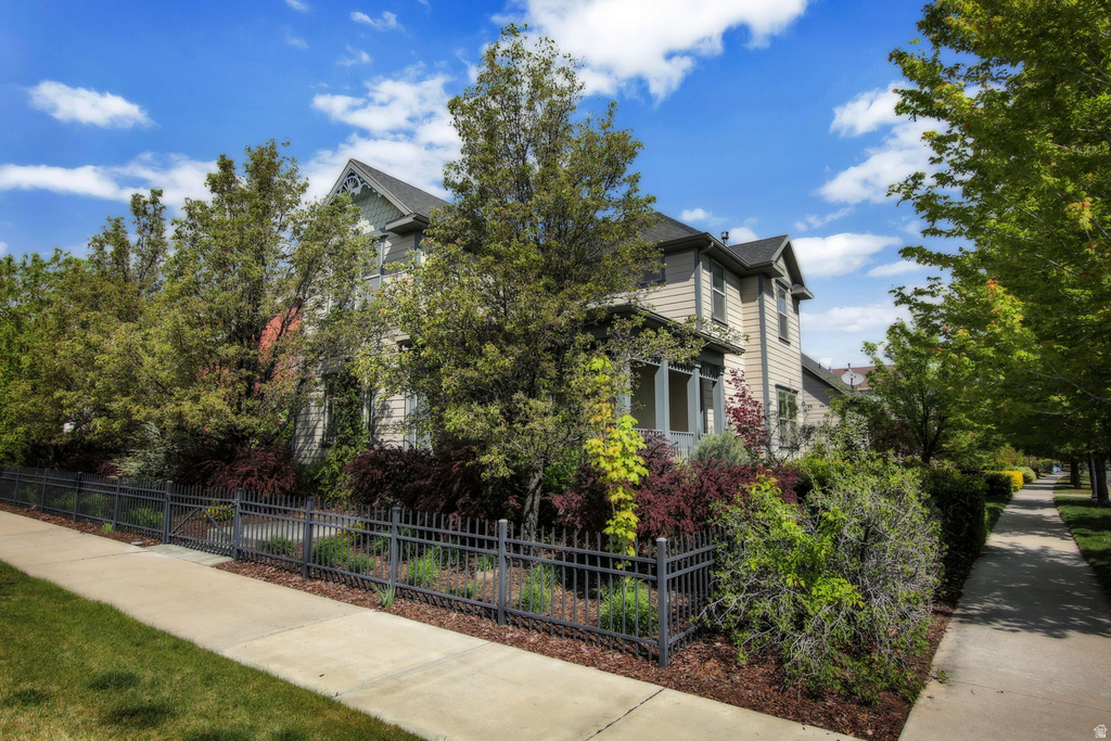 4212 W LAKE BRIDGE DR South Jordan, UT 84095