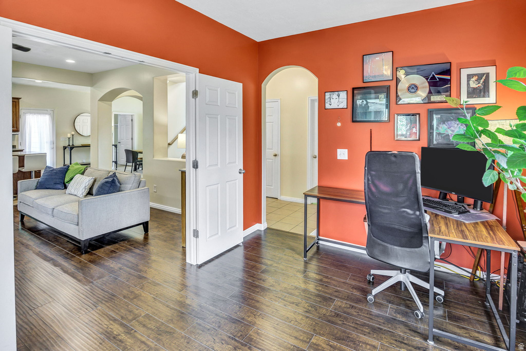 4212 W LAKE BRIDGE DR South Jordan, UT 84095