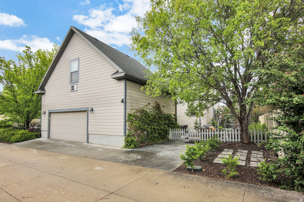 4212 W LAKE BRIDGE DR South Jordan, UT 84095