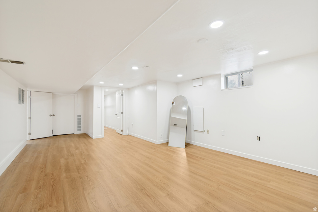 8947 S 500 E Sandy, UT 84070