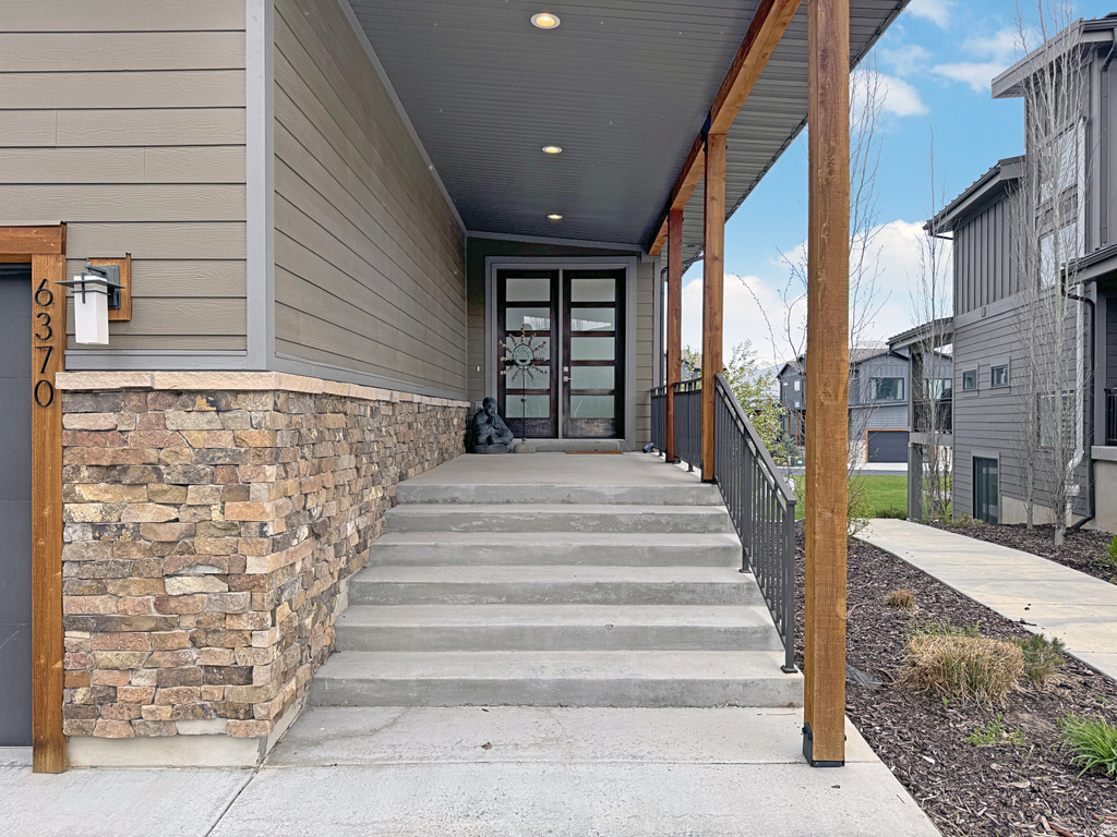 6370 E MALLORY WAY Huntsville, UT 84317