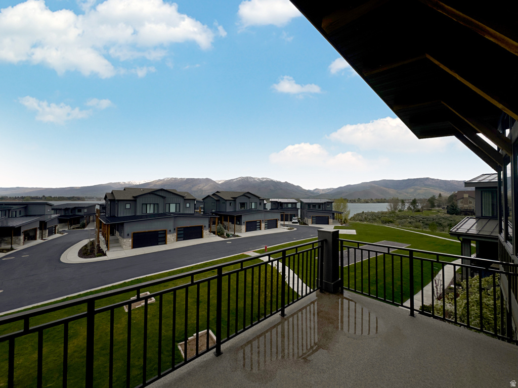 6370 E MALLORY WAY Huntsville, UT 84317