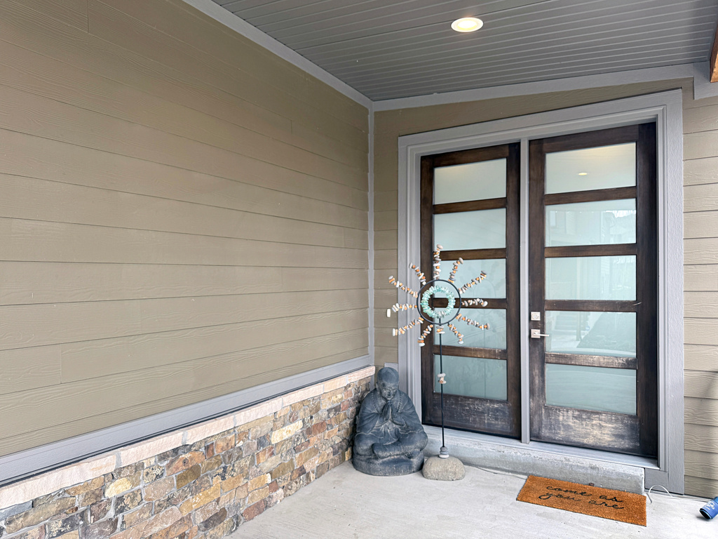 6370 E MALLORY WAY Huntsville, UT 84317