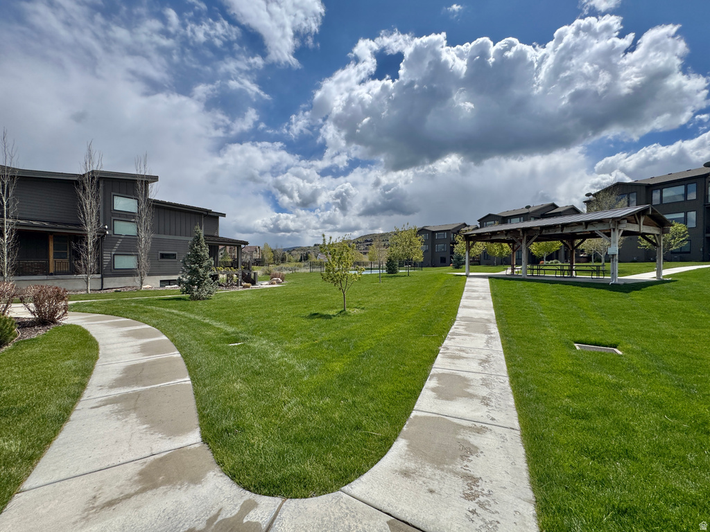 6370 E MALLORY WAY Huntsville, UT 84317