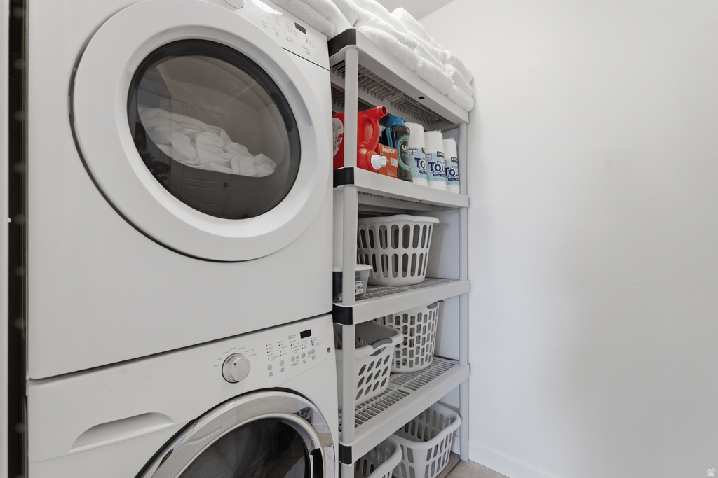 3688 W JORDAN DR. Lehi, UT 84043