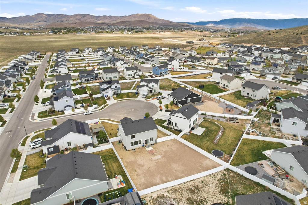 1756 E SEABISCUIT CT Eagle Mountain, UT 84005