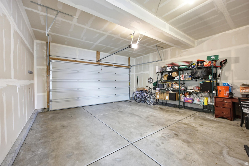 1756 E SEABISCUIT CT Eagle Mountain, UT 84005