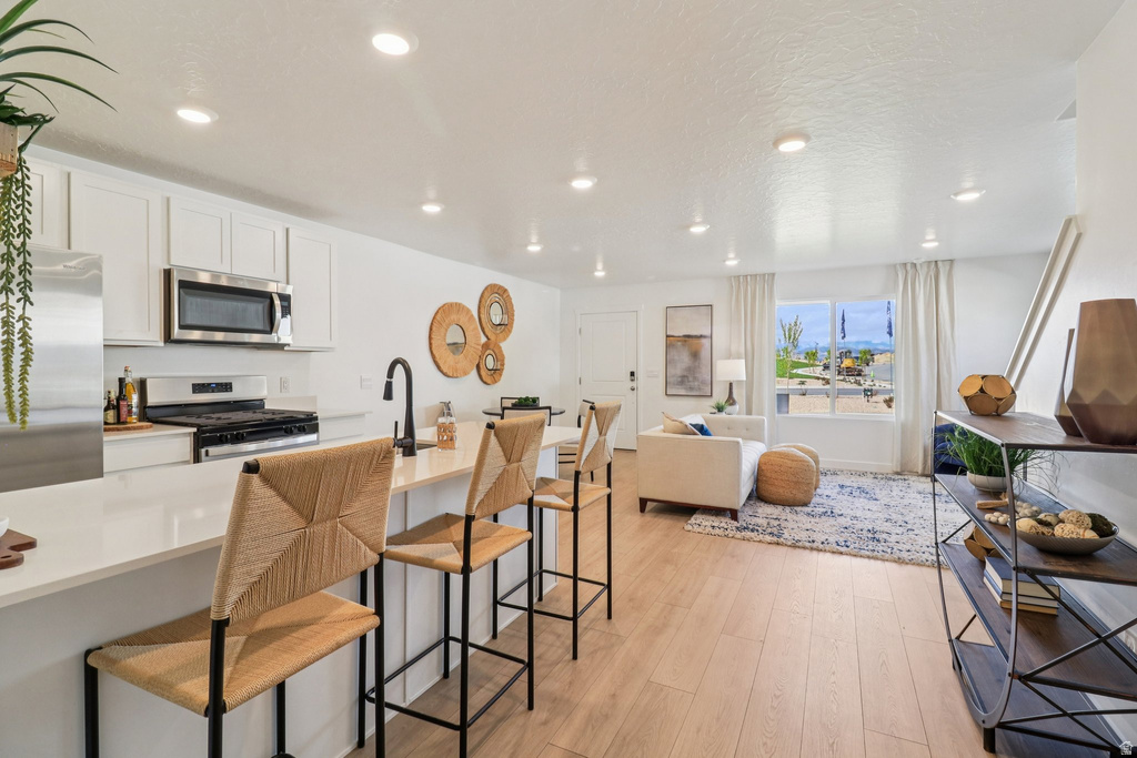 4369 N BUCKSTONE WAY #1390 Lehi, UT 84048