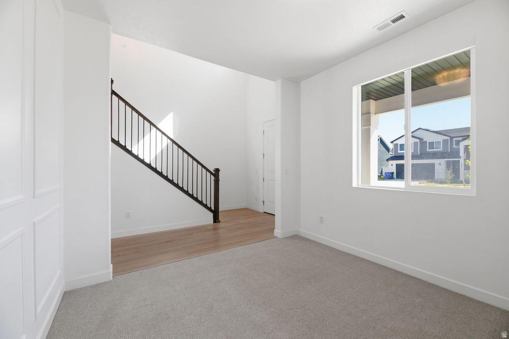 2948 S 2600 W Syracuse, UT 84075