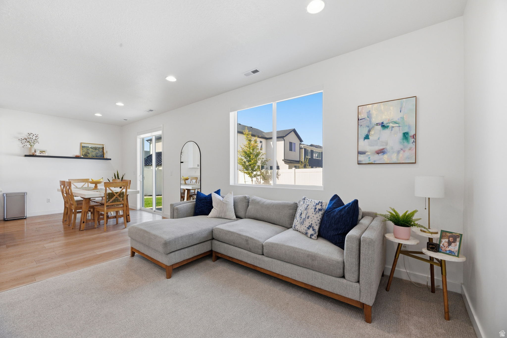 2948 S 2600 W Syracuse, UT 84075