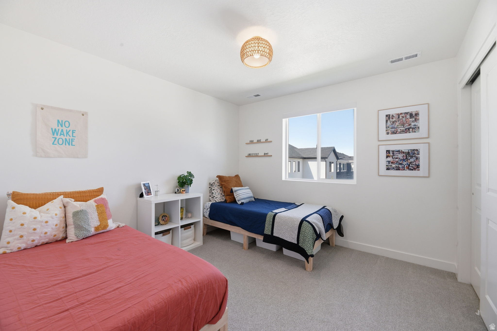 2948 S 2600 W Syracuse, UT 84075