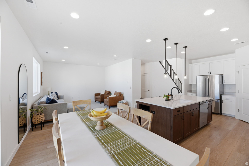 2948 S 2600 W Syracuse, UT 84075