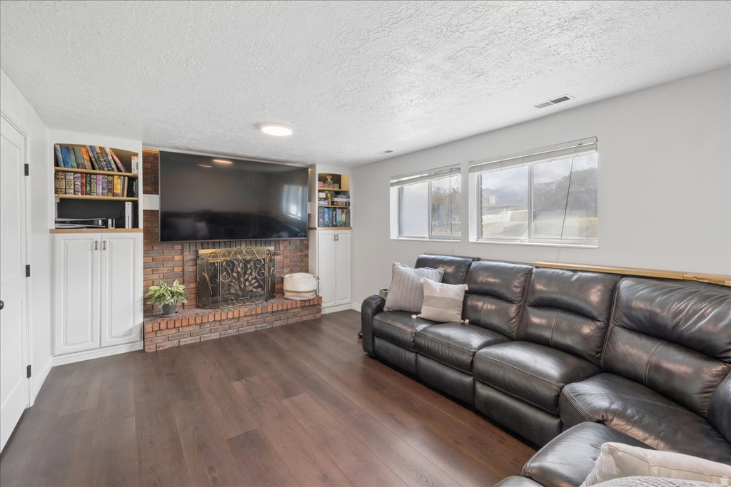 2419 N 2550 E Layton, UT 84040