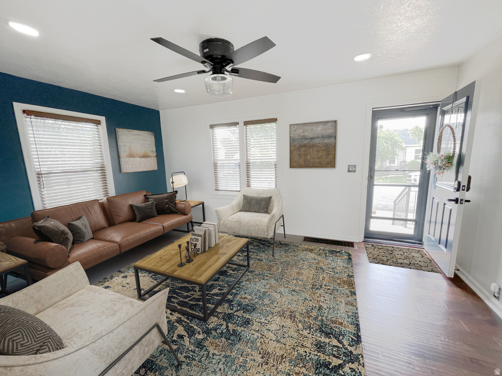 835 E GREGSON AVE Salt Lake City, UT 84106